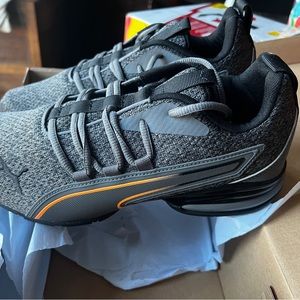 Men’s Puma Sneakers - 8